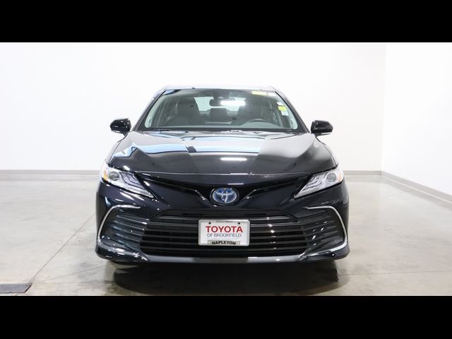 2021 Toyota Camry Hybrid XLE