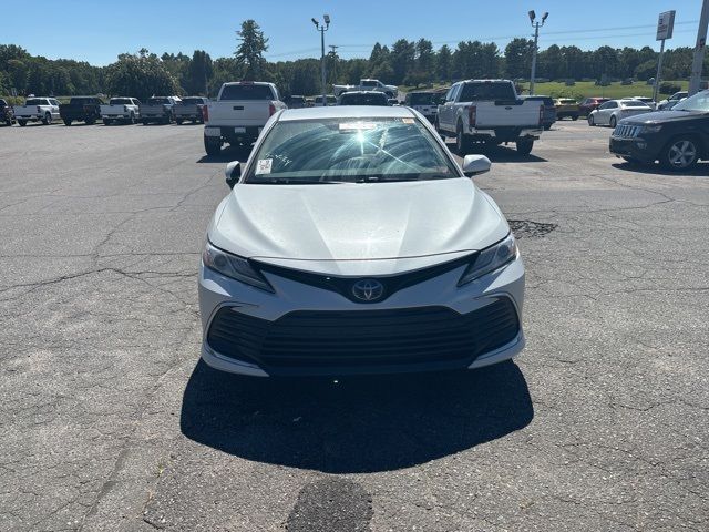 2021 Toyota Camry Hybrid XLE