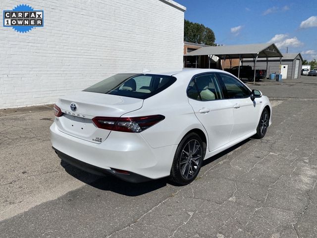 2021 Toyota Camry Hybrid XLE