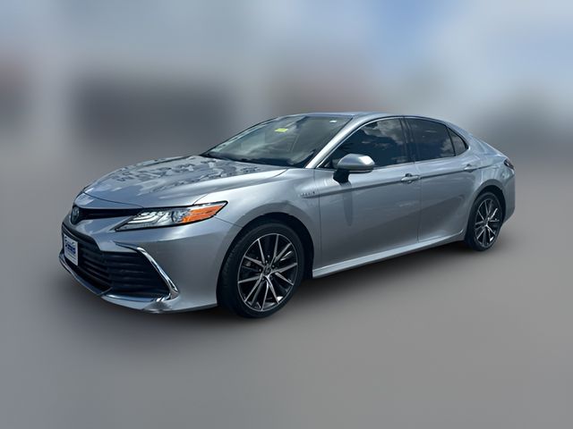 2021 Toyota Camry Hybrid XLE