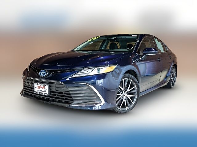 2021 Toyota Camry Hybrid XLE