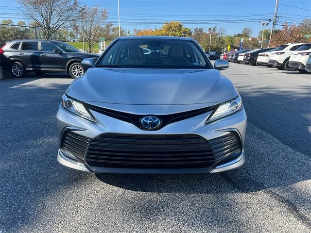 2021 Toyota Camry Hybrid XLE