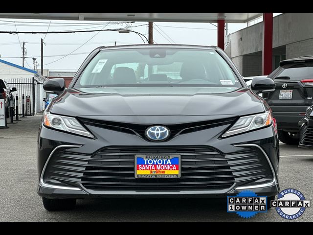 2021 Toyota Camry Hybrid XLE