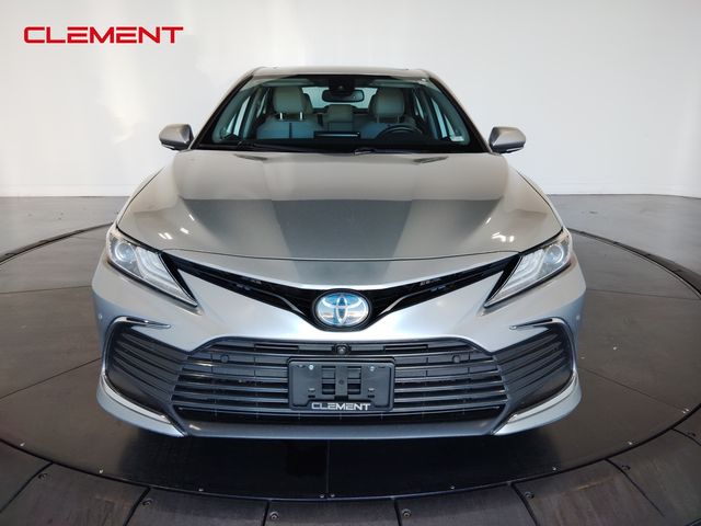 2021 Toyota Camry Hybrid XLE