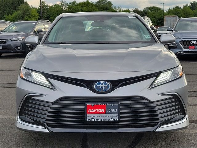 2021 Toyota Camry Hybrid XLE