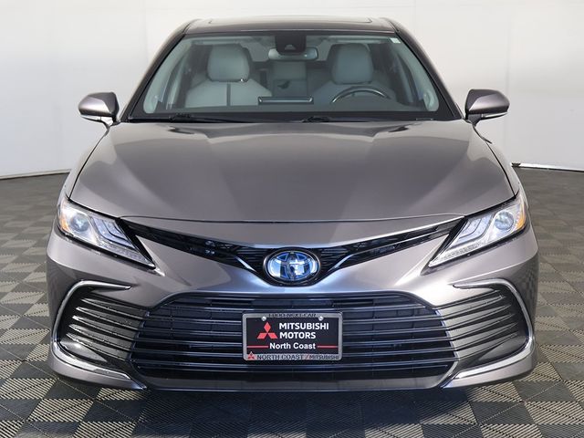 2021 Toyota Camry Hybrid XLE