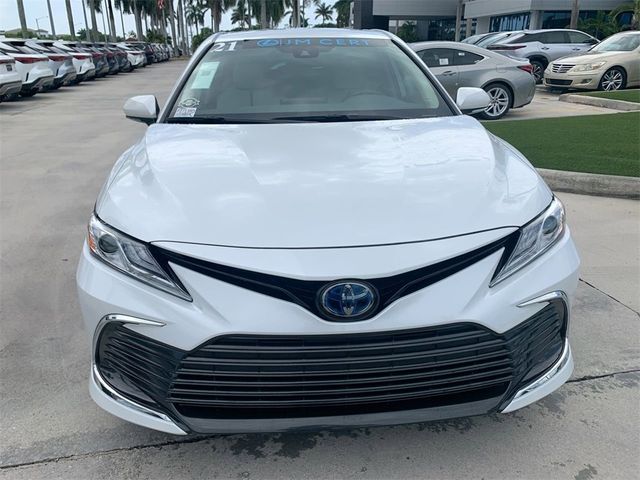 2021 Toyota Camry Hybrid XLE