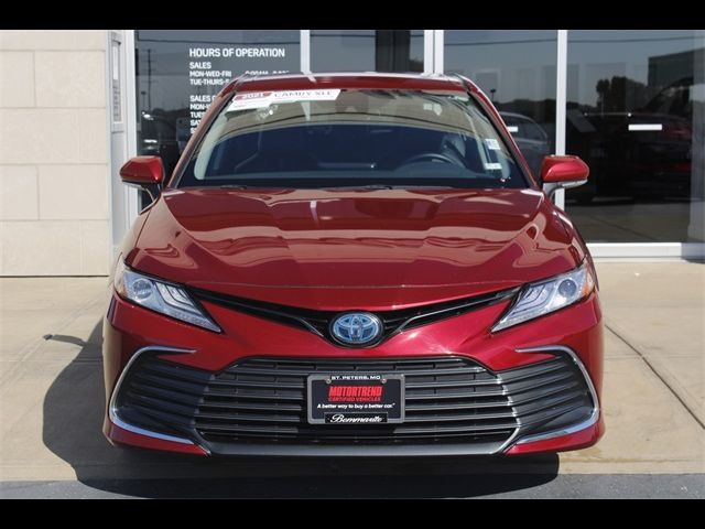 2021 Toyota Camry Hybrid XLE