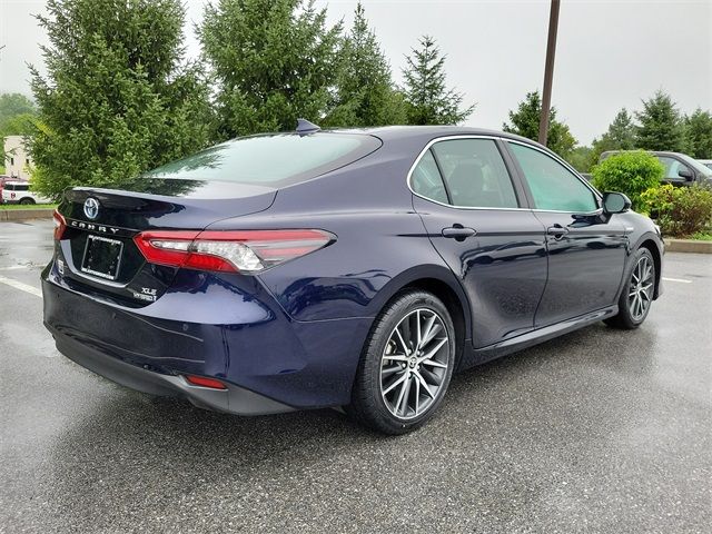 2021 Toyota Camry Hybrid XLE