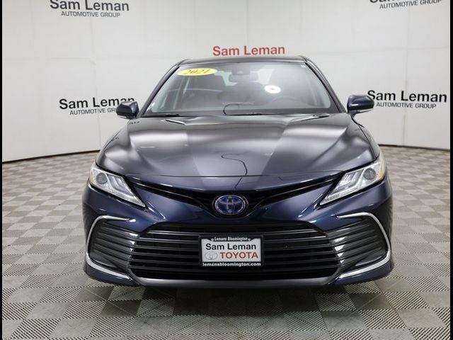 2021 Toyota Camry Hybrid XLE