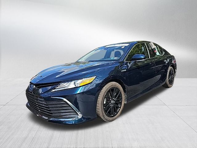 2021 Toyota Camry Hybrid XLE