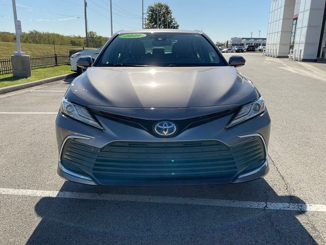 2021 Toyota Camry Hybrid XLE