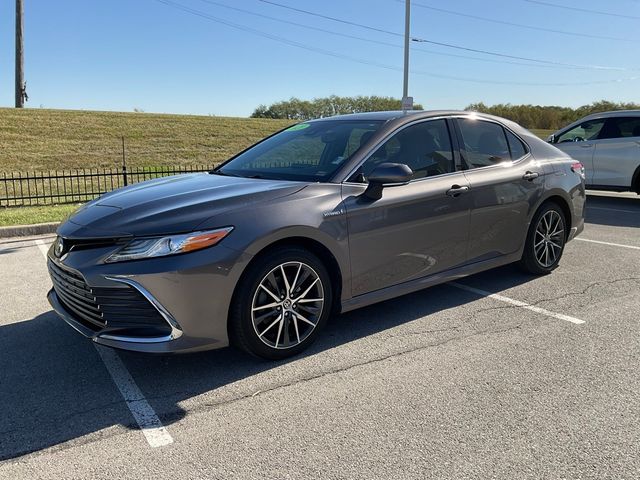 2021 Toyota Camry Hybrid XLE