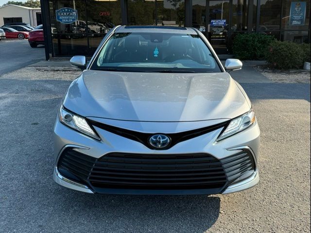 2021 Toyota Camry Hybrid XLE