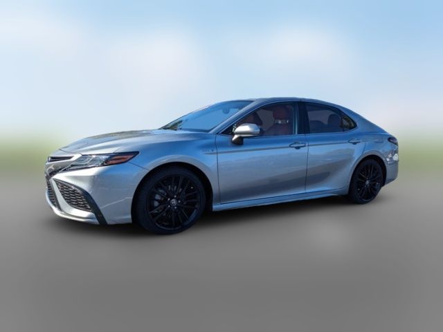 2021 Toyota Camry Hybrid XSE