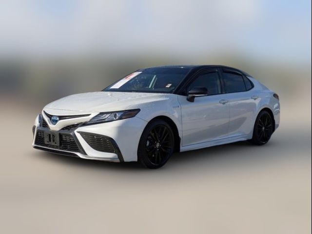 2021 Toyota Camry Hybrid XSE