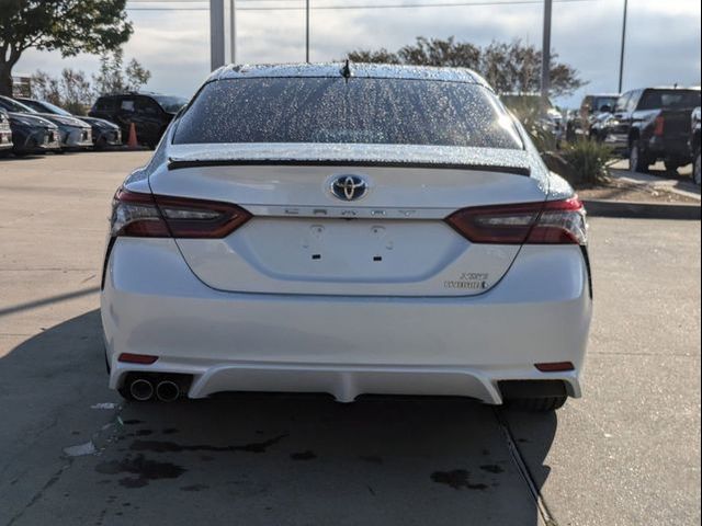 2021 Toyota Camry Hybrid XSE