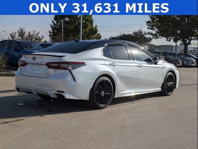 2021 Toyota Camry Hybrid XSE