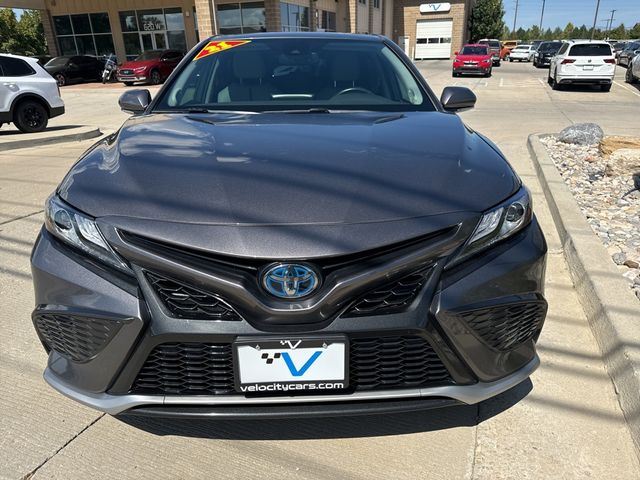 2021 Toyota Camry Hybrid XSE