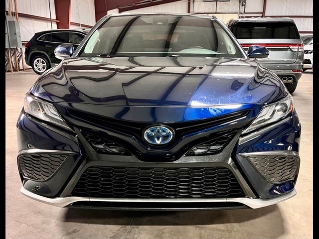 2021 Toyota Camry Hybrid XSE