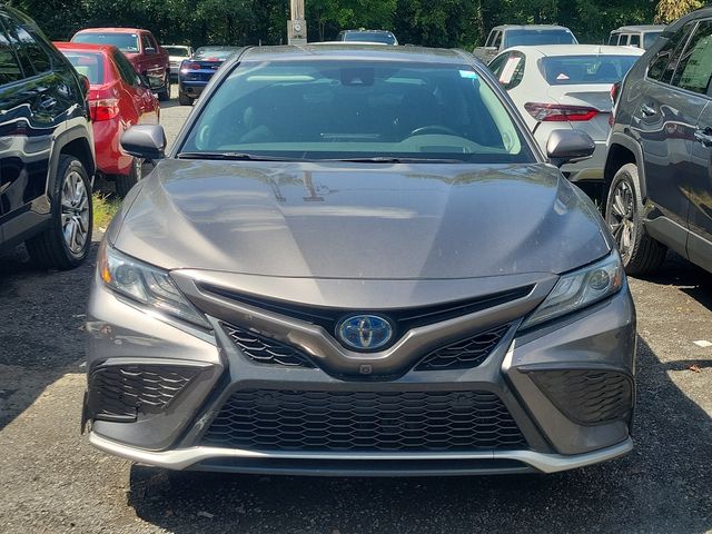 2021 Toyota Camry Hybrid XSE