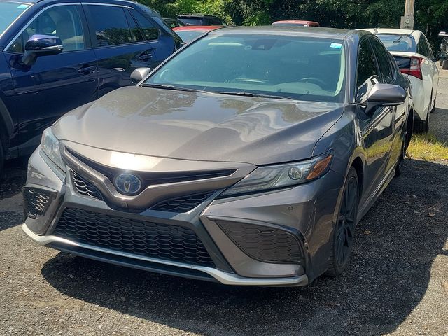 2021 Toyota Camry Hybrid XSE