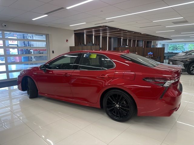 2021 Toyota Camry Hybrid XSE