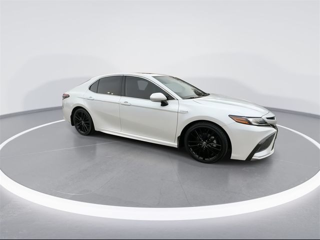 2021 Toyota Camry Hybrid XSE