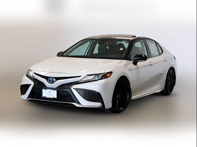 2021 Toyota Camry Hybrid XSE