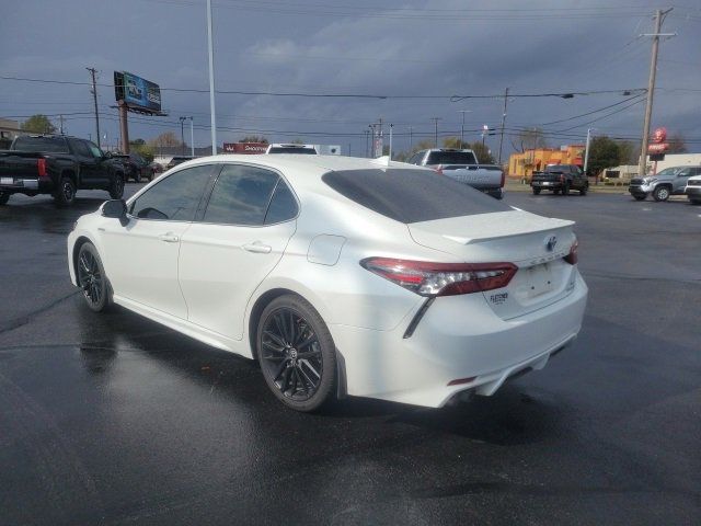 2021 Toyota Camry Hybrid XSE