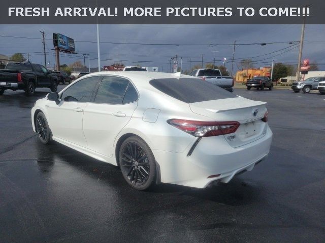 2021 Toyota Camry Hybrid XSE