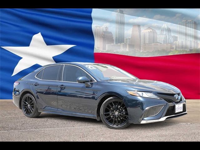 2021 Toyota Camry Hybrid XSE