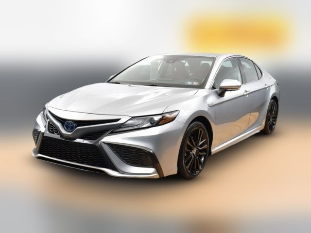 2021 Toyota Camry Hybrid XSE