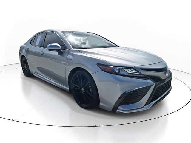 2021 Toyota Camry Hybrid XSE