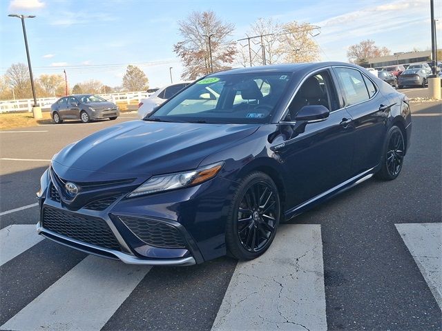 2021 Toyota Camry Hybrid XSE