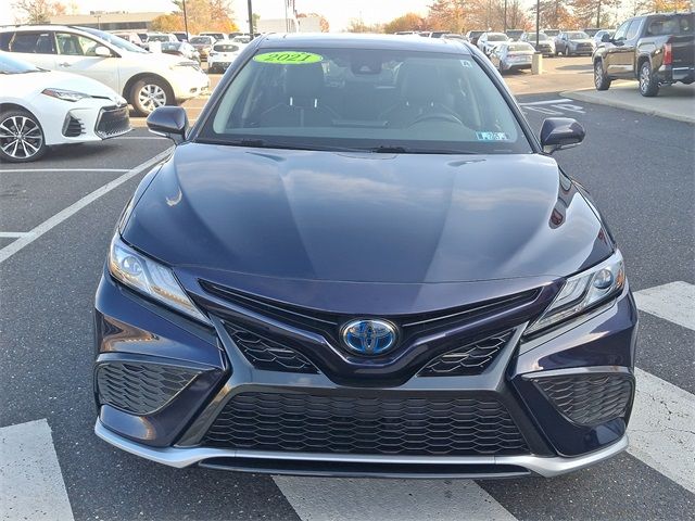 2021 Toyota Camry Hybrid XSE