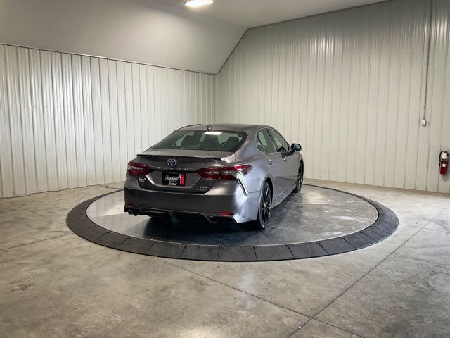 2021 Toyota Camry Hybrid XSE