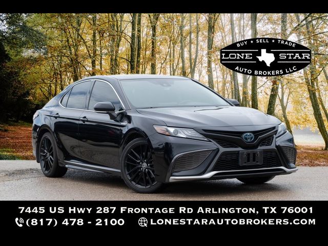 2021 Toyota Camry Hybrid XSE
