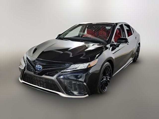 2021 Toyota Camry Hybrid XSE