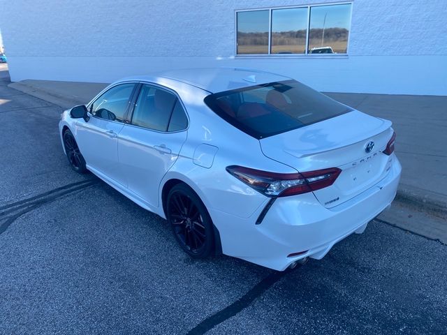 2021 Toyota Camry Hybrid XSE