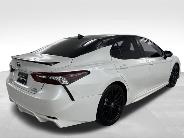 2021 Toyota Camry Hybrid XSE