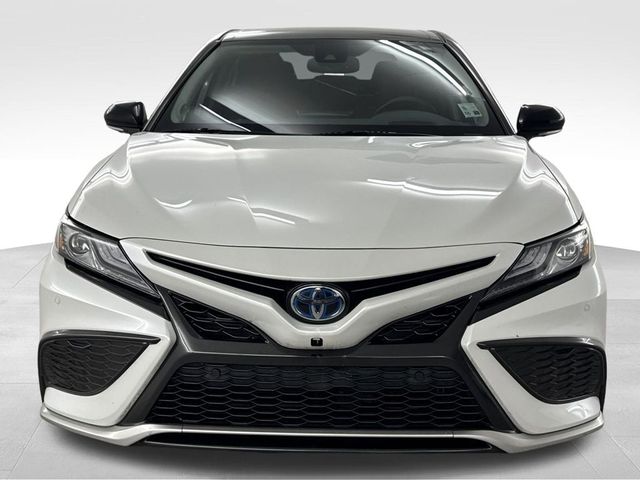 2021 Toyota Camry Hybrid XSE