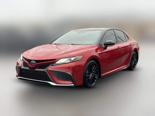 2021 Toyota Camry Hybrid XSE