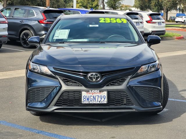 2021 Toyota Camry 