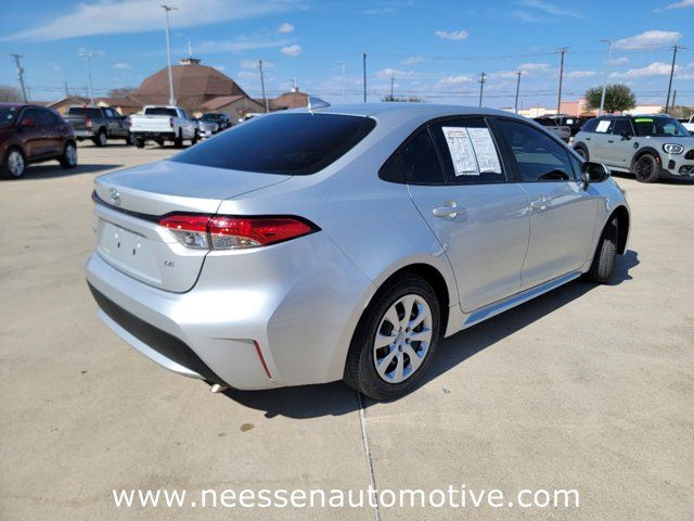 2021 Toyota Corolla LE