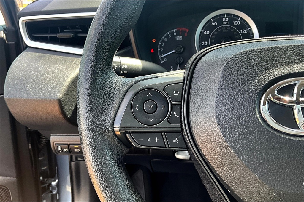 Vehicle image 18 of 31