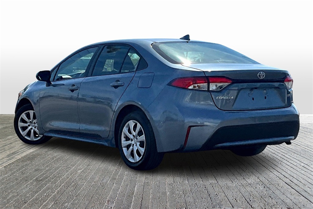 Vehicle image 6 of 31