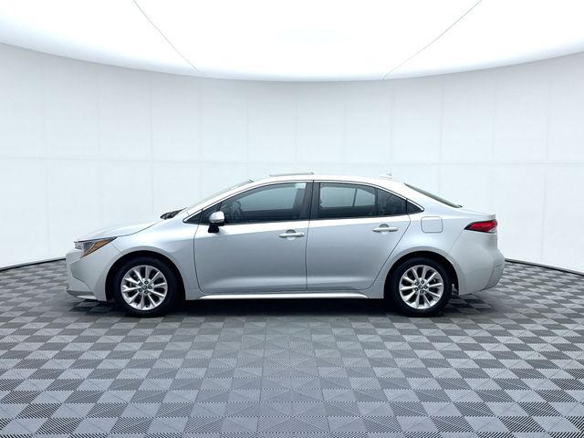 2021 Toyota Corolla XLE