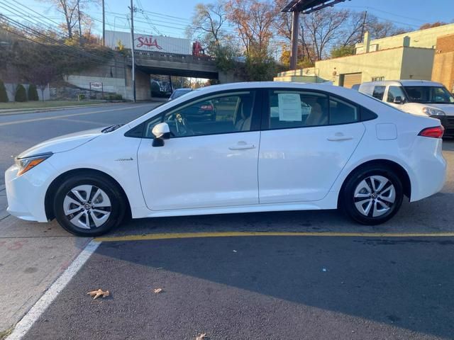 2021 Toyota Corolla Hybrid LE