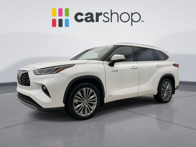 2021 Toyota Highlander Hybrid Platinum